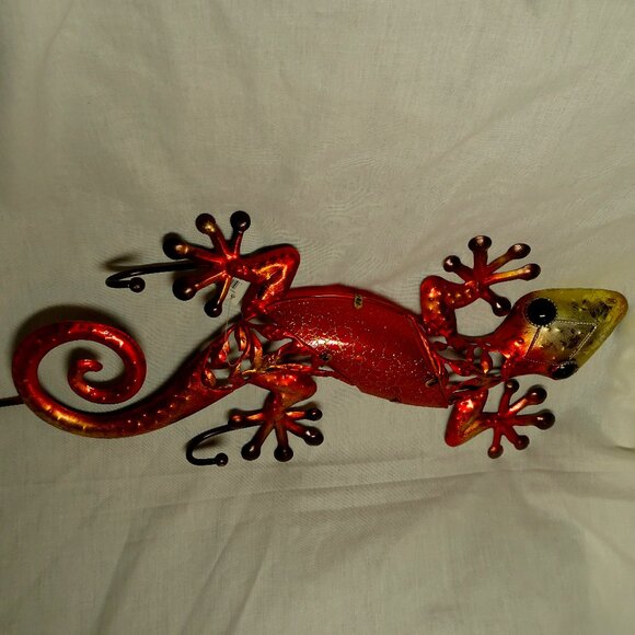 Orange Metal Lizard with 3 hooks for hanging 8 1/2" x 20" NIB - Picture 1 of 11